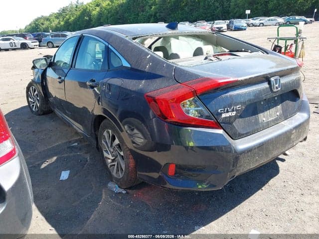 2018 HONDA CIVIC EX 3