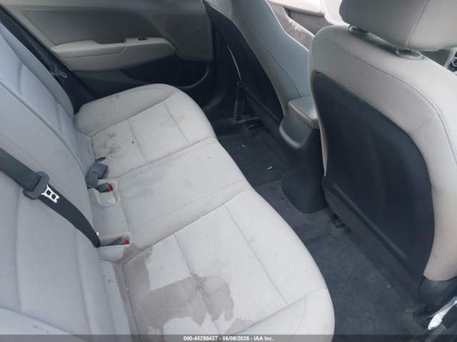 2020 HYUNDAI ELANTRA SEL 8