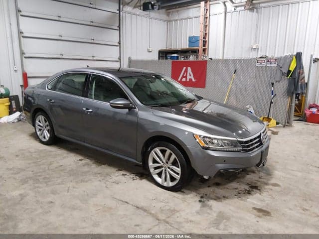 2018 VOLKSWAGEN PASSAT 2.0T SE 1