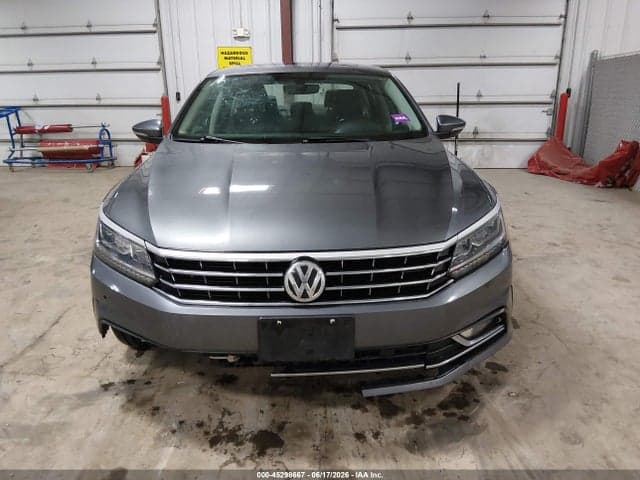 2018 VOLKSWAGEN PASSAT 2.0T SE 13