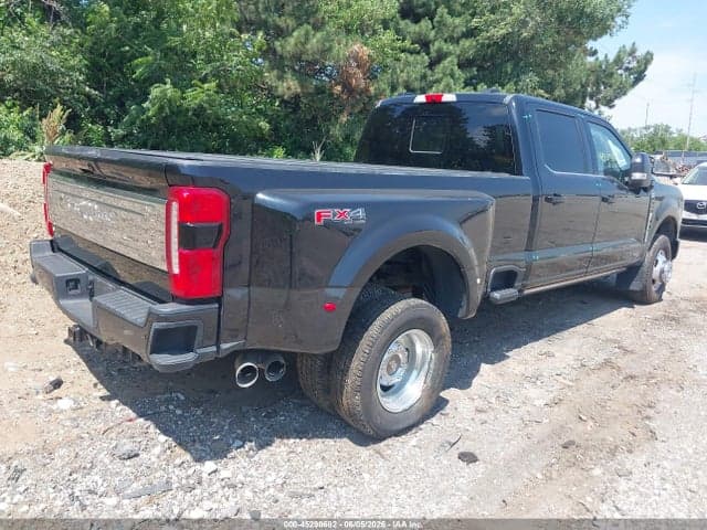 2024 FORD F-350 KING RANCH 4