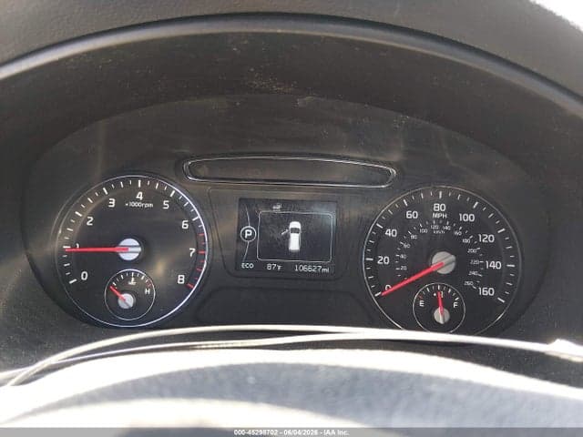 2017 KIA SORENTO 2.4L LX 7