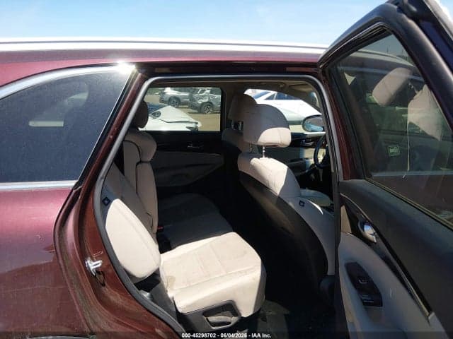 2017 KIA SORENTO 2.4L LX 8