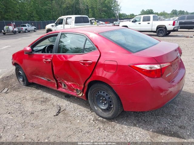 2018 TOYOTA COROLLA LE 3