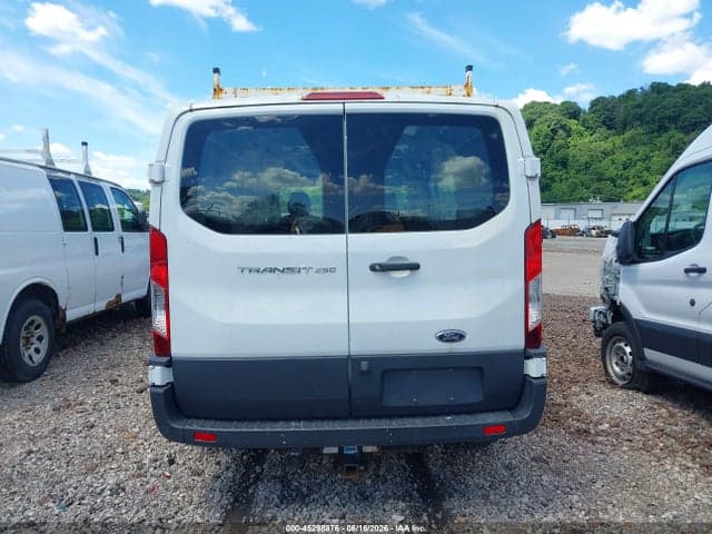 2018 FORD TRANSIT-250 17