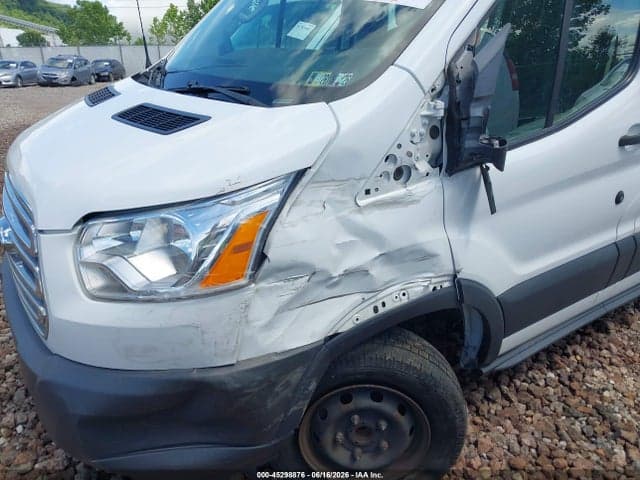2018 FORD TRANSIT-250 6