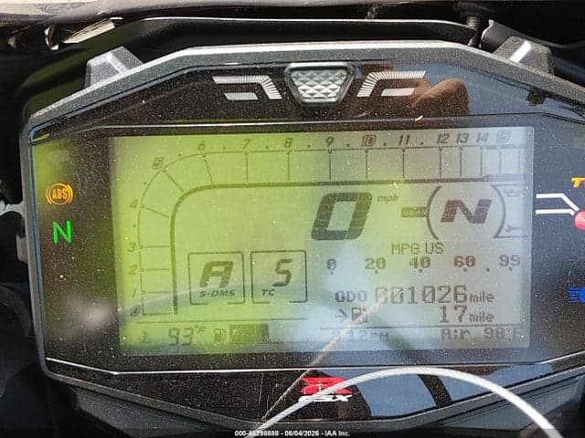 2025 SUZUKI GSX-R1000 7