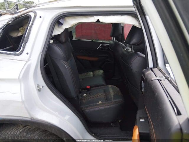 2022 MITSUBISHI OUTLANDER SEL 2.5 S-AWC/SEL LAUNCH EDITION S-AWC/SEL SPECIAL EDITION S-AWC 8