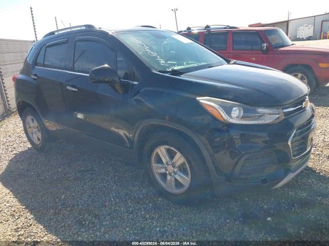 2017 CHEVROLET TRAX LT - 1