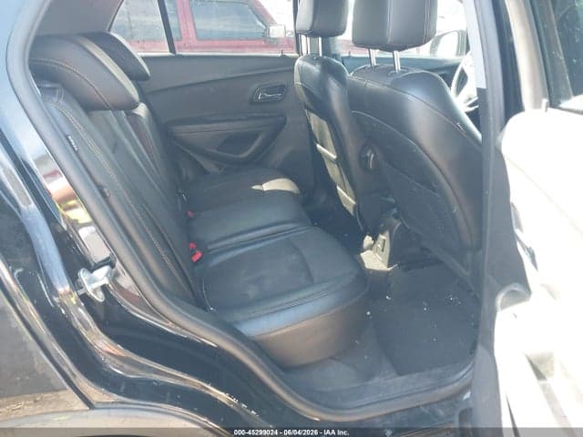 2017 CHEVROLET TRAX LT 8