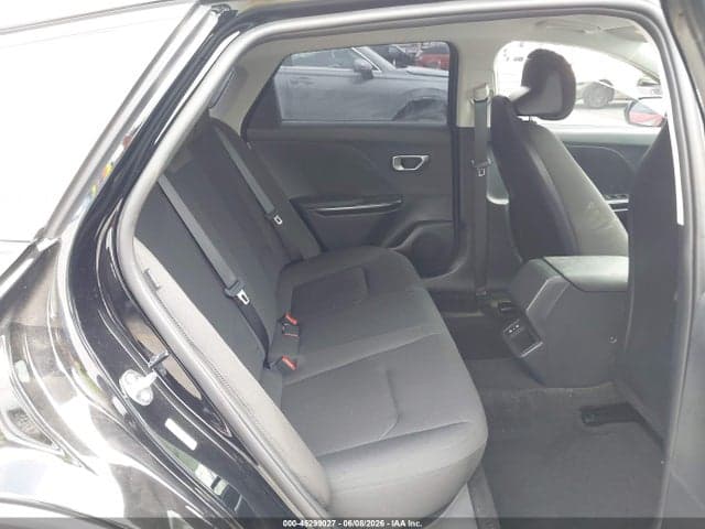 2026 KIA K4 LX 8