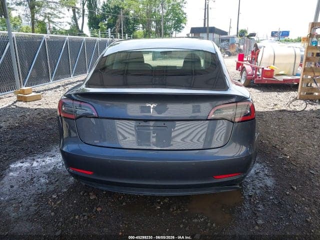 2018 TESLA MODEL 3 LONG RANGE/MID RANGE 17