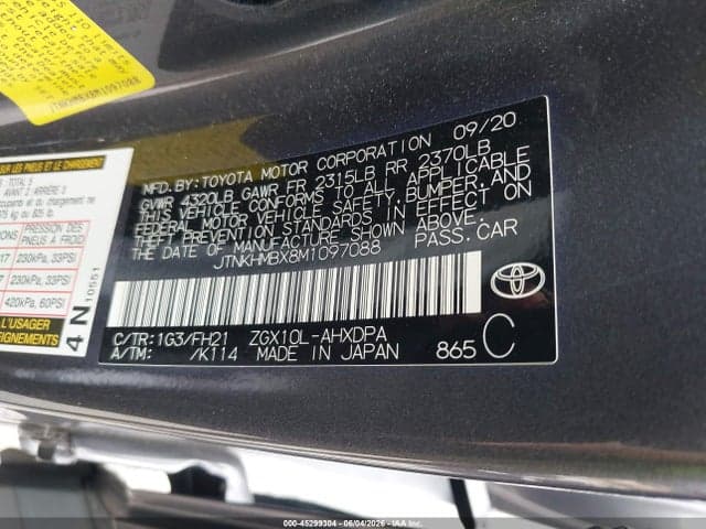 2021 TOYOTA C-HR LE 9