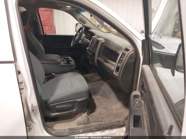2017 RAM 1500 TRADESMAN 4X4 5'7 BOX 5