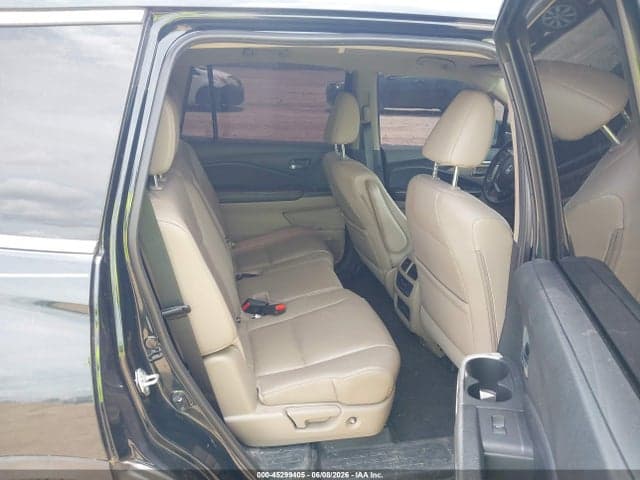 2017 HONDA PILOT EX-L 8