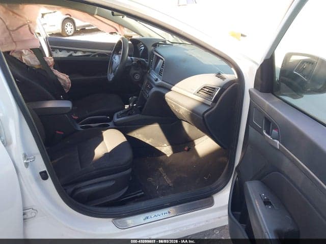 2018 HYUNDAI ELANTRA SEL 5