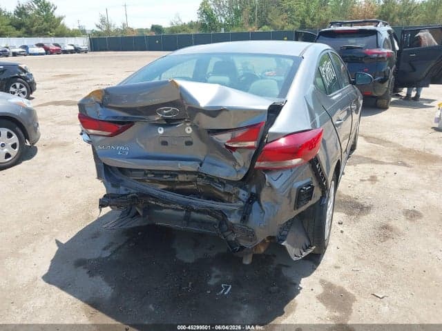 2018 HYUNDAI ELANTRA SE 6
