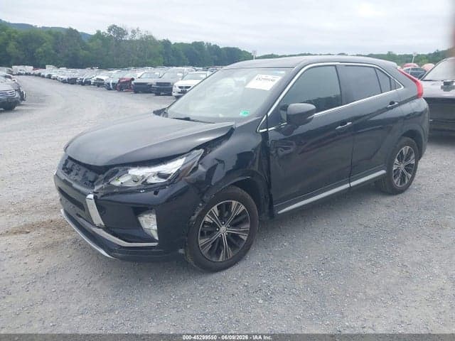 2018 MITSUBISHI ECLIPSE CROSS SE 2