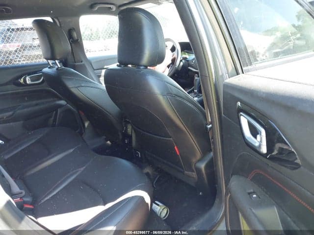 2024 JEEP COMPASS TRAILHAWK 4X4 8