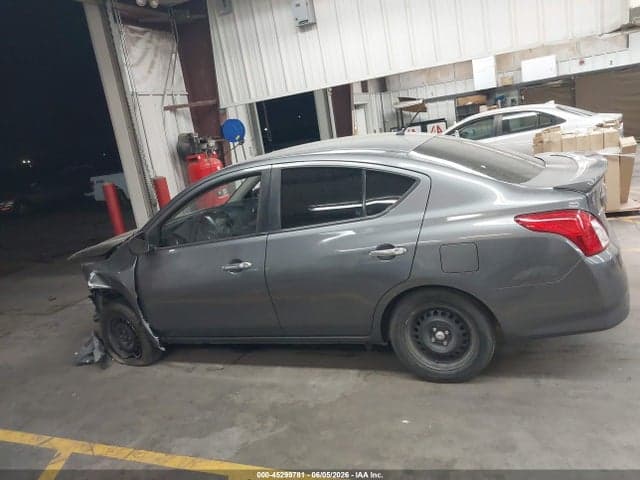 2018 NISSAN VERSA 1.6 SV 13