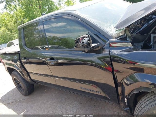 2025 TOYOTA TACOMA SR5 14
