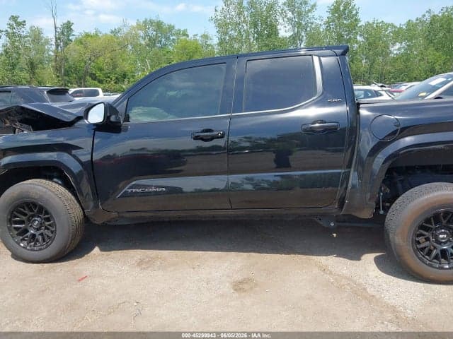 2025 TOYOTA TACOMA SR5 15