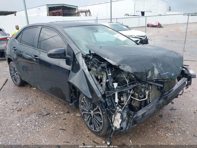 2017 TOYOTA COROLLA LE 1