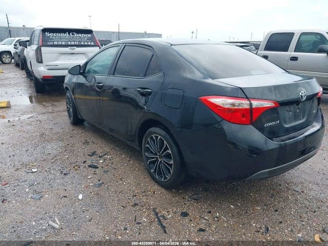 2017 TOYOTA COROLLA LE 3