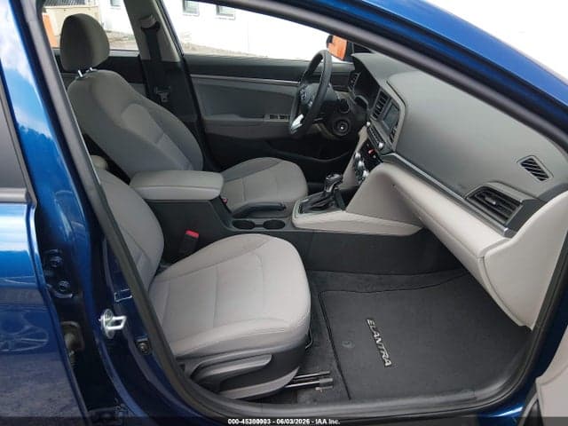 2020 HYUNDAI ELANTRA SE 5