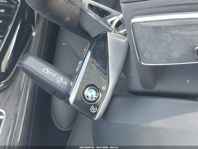 2025 BMW 740I 11