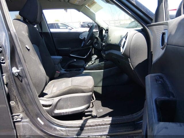2023 KIA SOUL LX 5