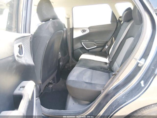 2023 KIA SOUL LX 8