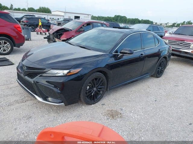2023 TOYOTA CAMRY XSE AWD 2