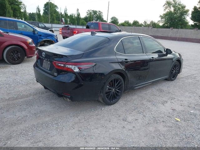 2023 TOYOTA CAMRY XSE AWD 4