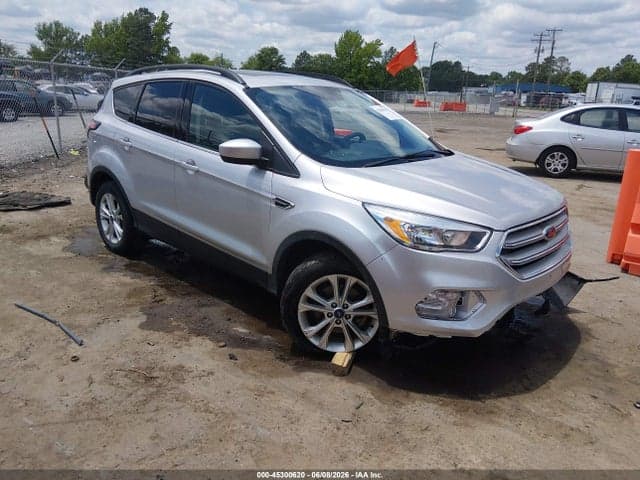 2018 FORD ESCAPE SE 1