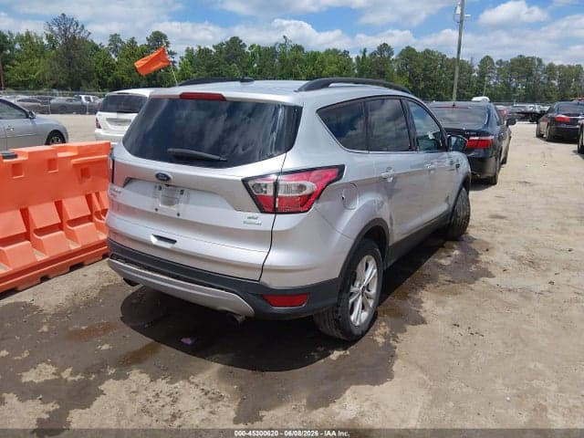 2018 FORD ESCAPE SE 4