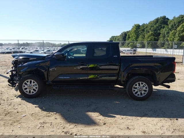 2024 TOYOTA TACOMA SR5 14