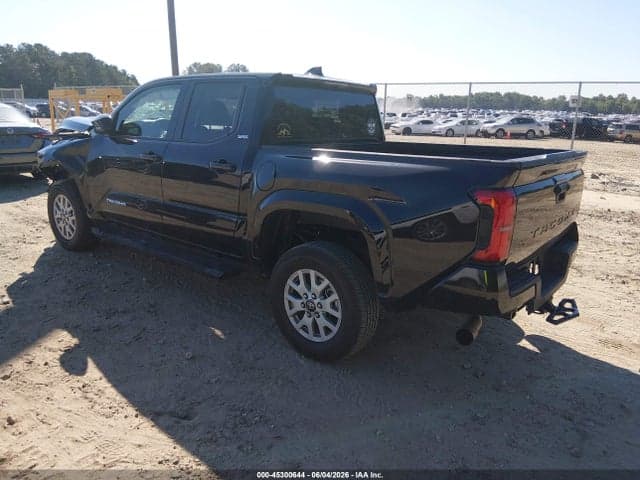 2024 TOYOTA TACOMA SR5 3