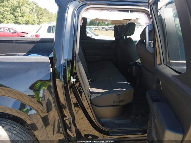 2024 TOYOTA TACOMA SR5 8