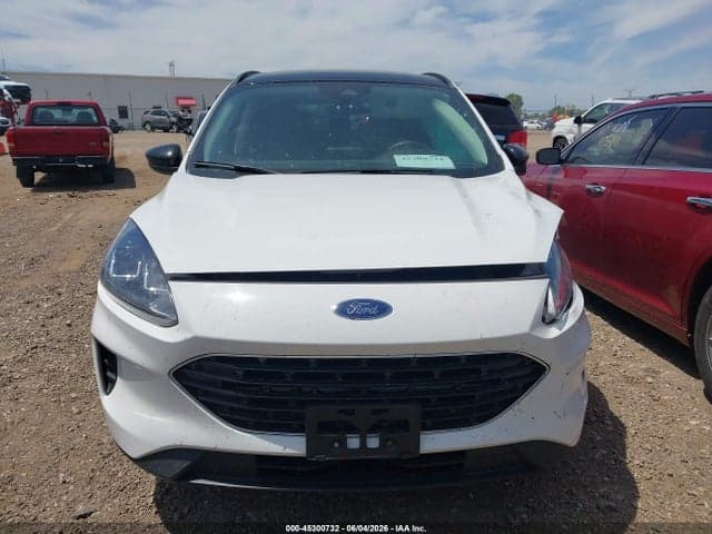 2022 FORD ESCAPE SE 12