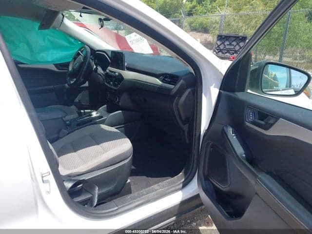 2022 FORD ESCAPE SE 5