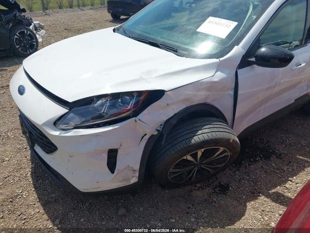 2022 FORD ESCAPE SE 6