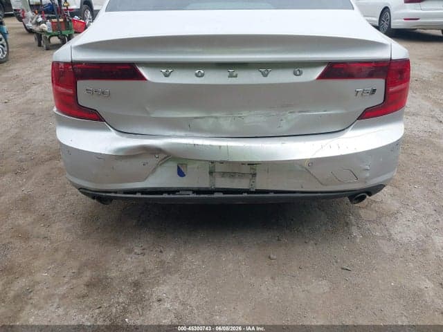 2018 VOLVO S90 T5 6