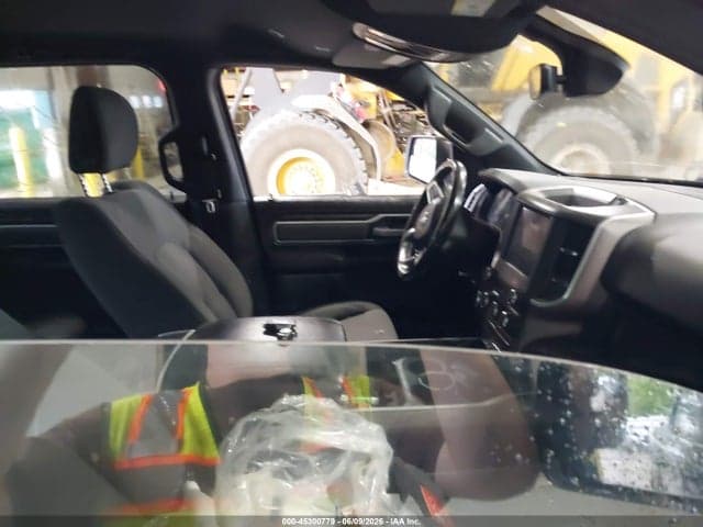2021 RAM 1500 BIG HORN 4X4 5'7 BOX 5