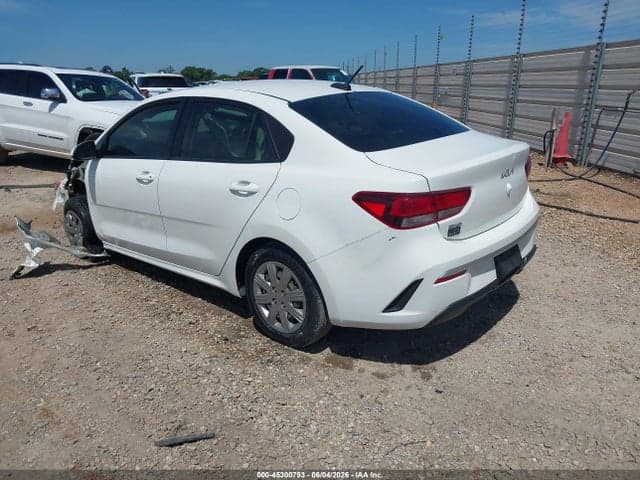 2022 KIA RIO S 3