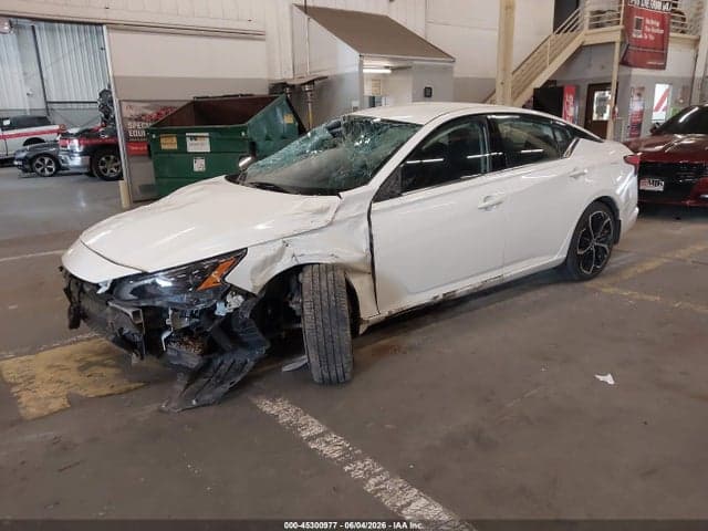 2025 NISSAN ALTIMA SR FWD 2