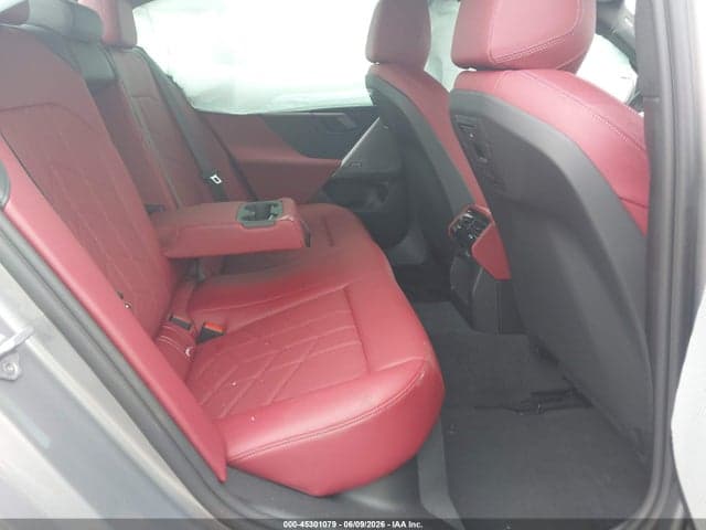 2026 BMW I5 EDRIVE40 8