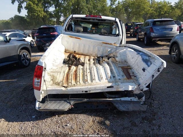 2019 NISSAN FRONTIER S 16