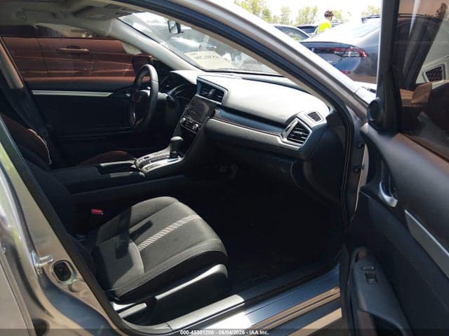 2018 HONDA CIVIC EX 5