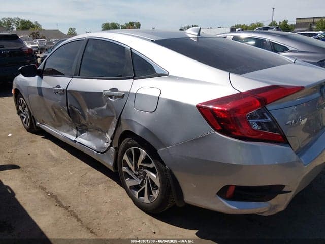 2018 HONDA CIVIC EX 6